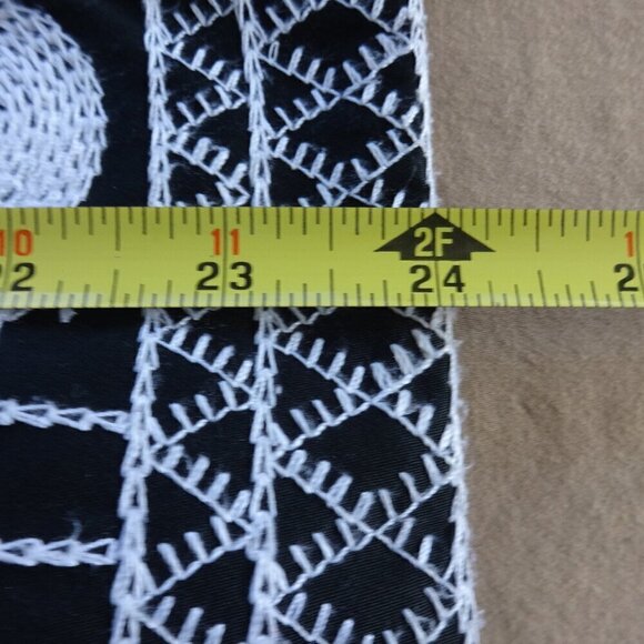 Silk Club women's size SP jacket black with white embroidery, open front, lined - Picture 8 of 16